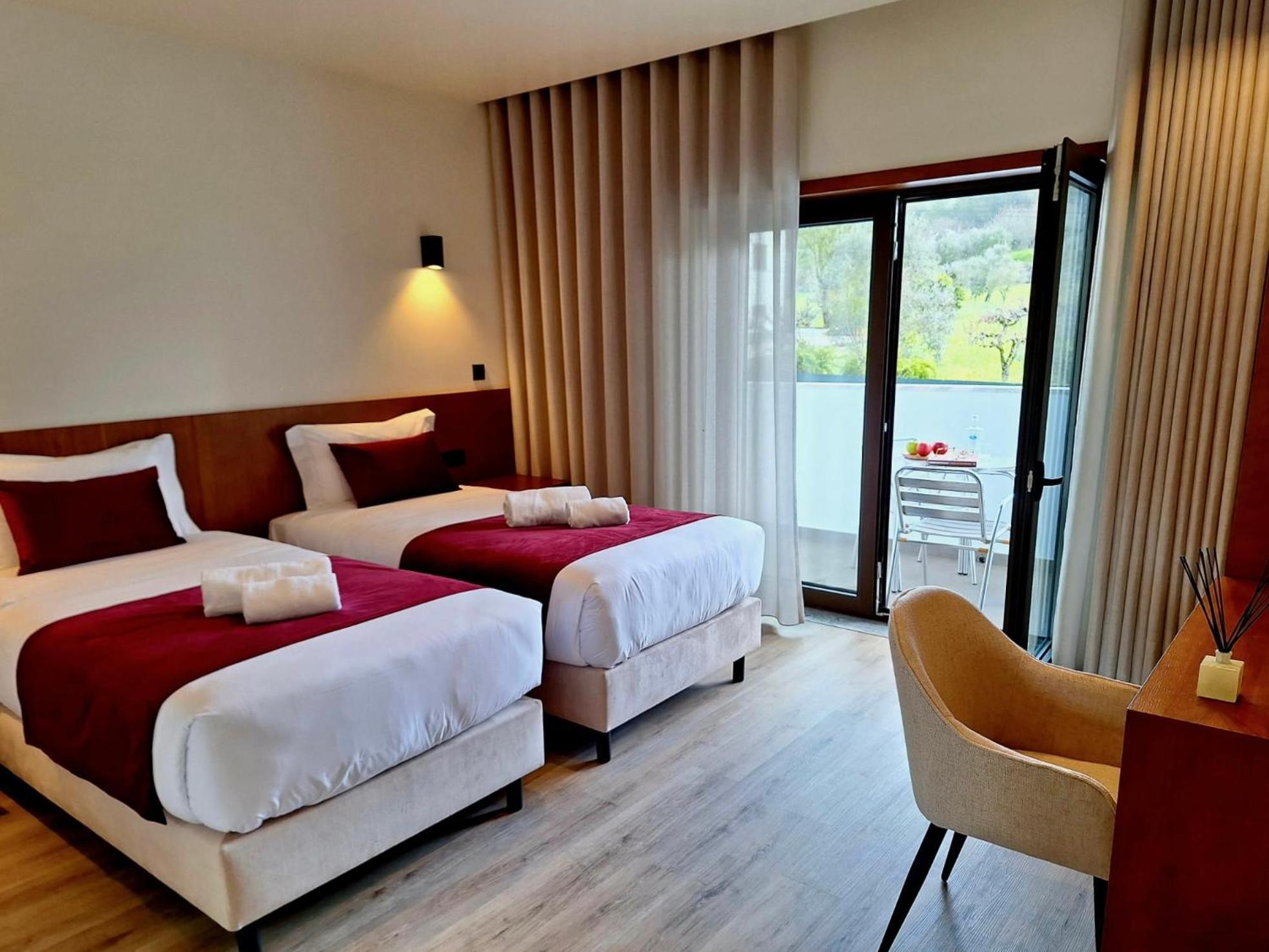 3M Hostel & Suites Alvaiázere Buitenkant foto
